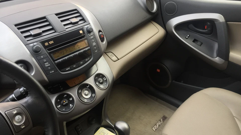 Toyota RAV4 2.4 LIMITED LONG 🇯🇵