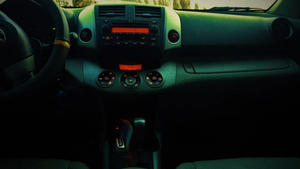 Toyota RAV4 2.4 2