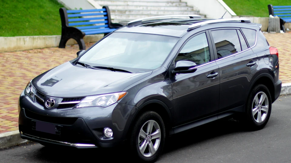 Toyota RAV4 2,5 Дельфінчик 2