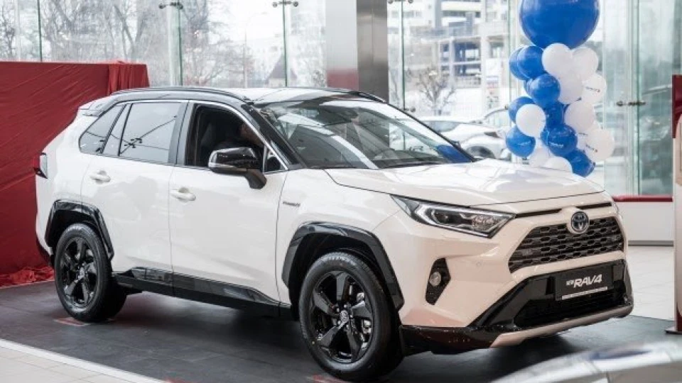 Toyota RAV4 Акула 2