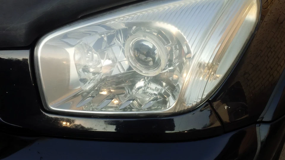 Toyota RAV4 Бойовий кінь 3