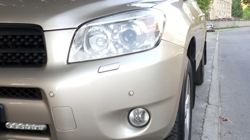 Toyota RAV4 Champagne 5
