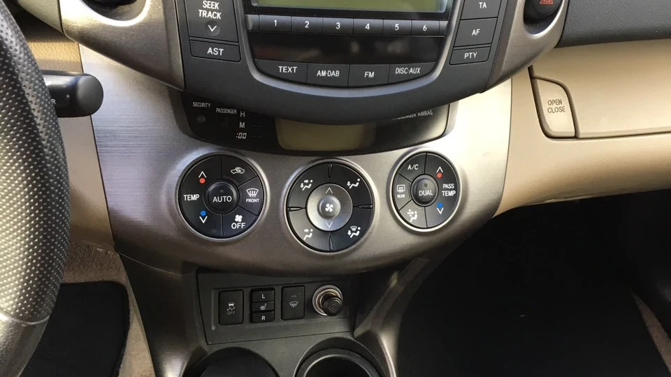 Toyota RAV4 Дракон 2