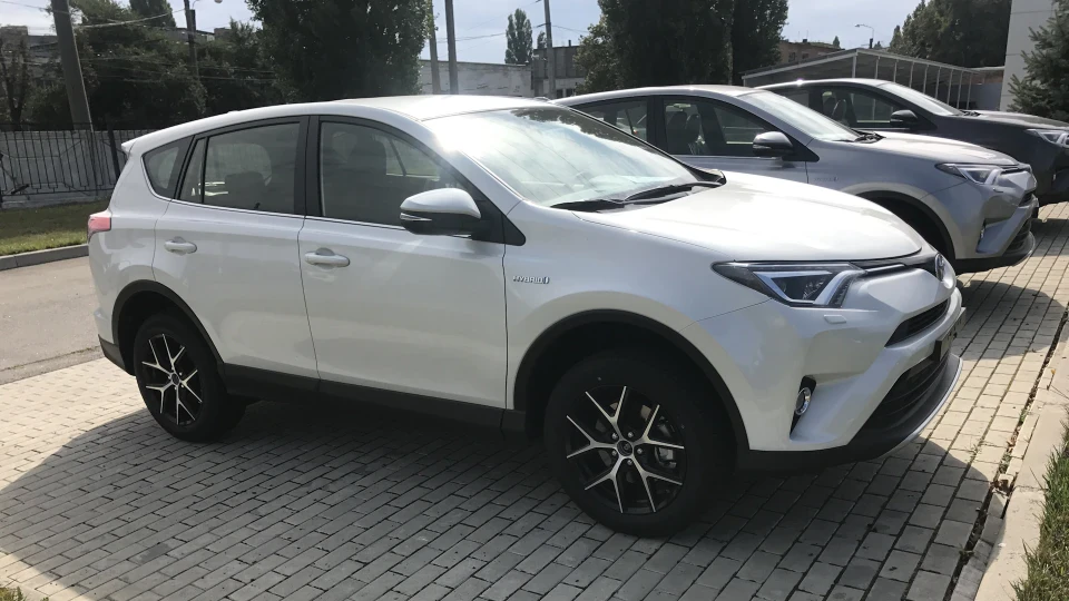 Toyota RAV4 Hybrid 4