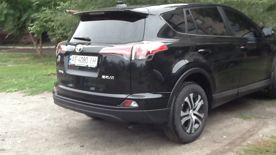 Toyota RAV4 IV 4