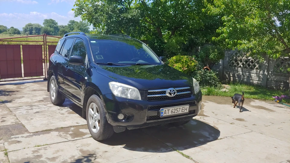 Toyota RAV4 Карагандинське вугілля 2