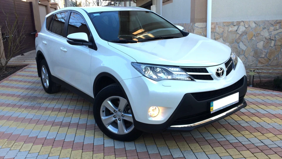 Toyota RAV4 Lounge D-4D