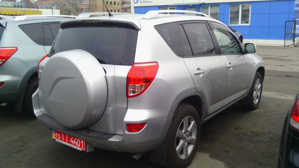 Toyota RAV4 MINI CRUISER 3
