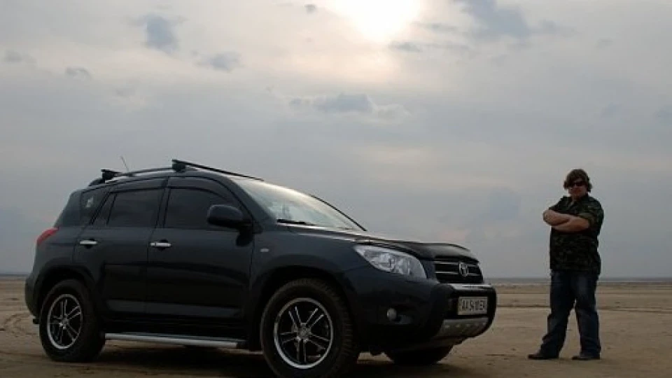 Toyota RAV4 Підкорювач ночі... 5