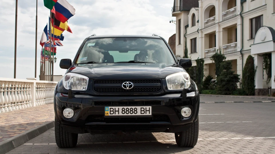 Toyota RAV4 повний привід