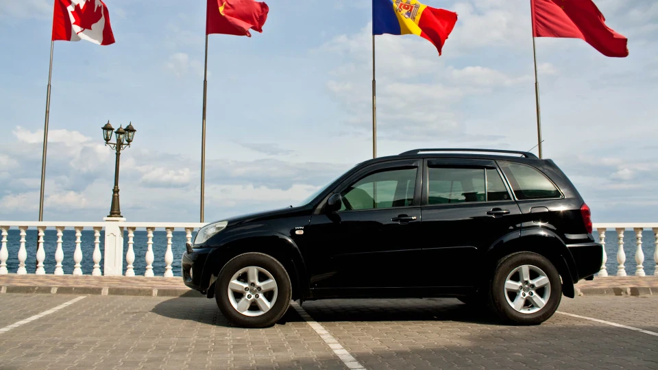 Toyota RAV4 повний привід 3