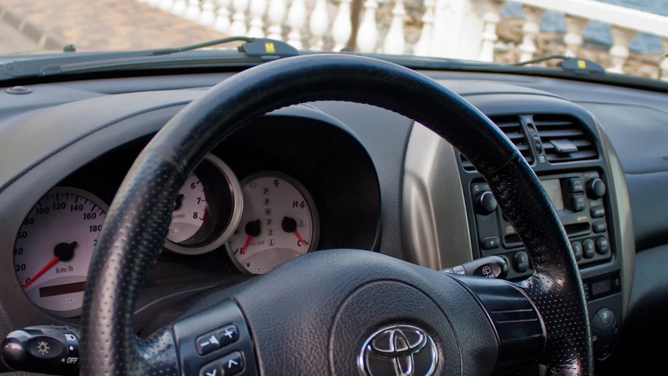 Toyota RAV4 повний привід 5