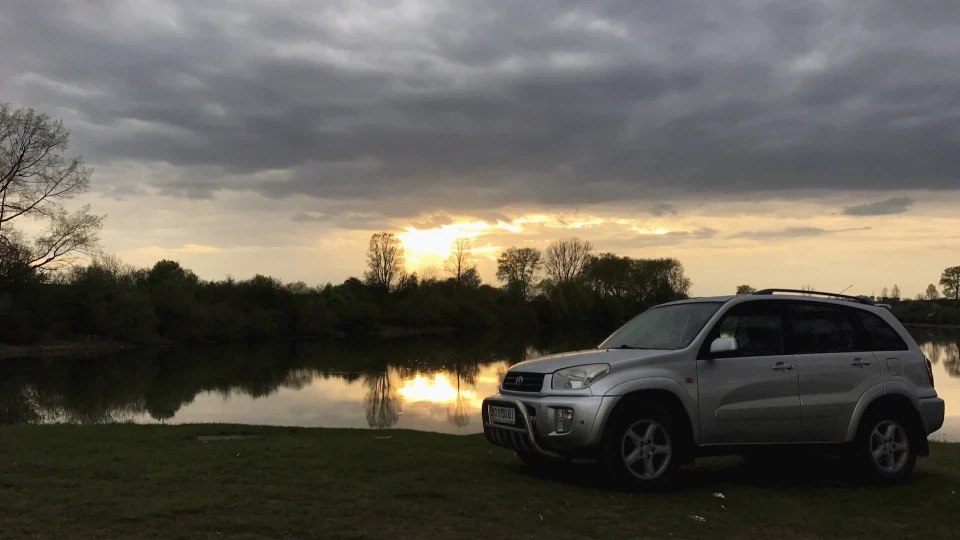 Toyota RAV4 RAV-like 4