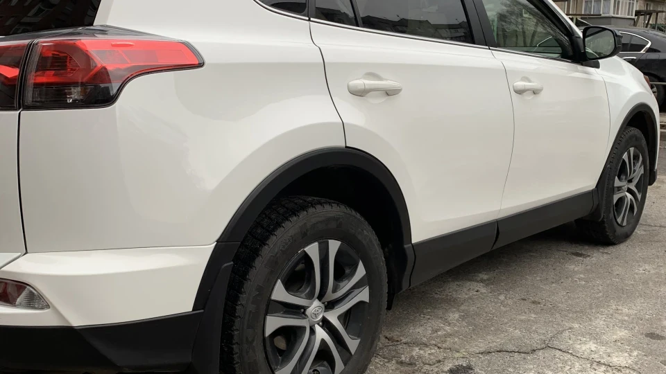Toyota RAV4 RAV4 2.5 L, Бензин/газ 5