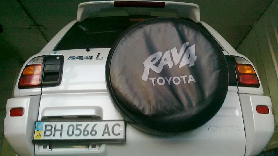 Toyota RAV4 Rav4eG 2
