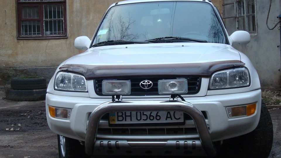 Toyota RAV4 Rav4eG 4