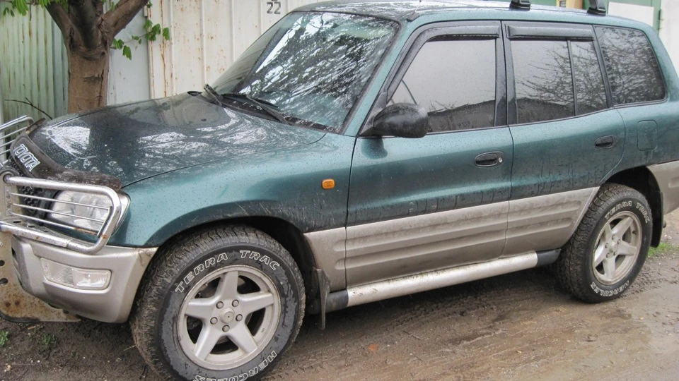 Toyota RAV4 Равлик! 3