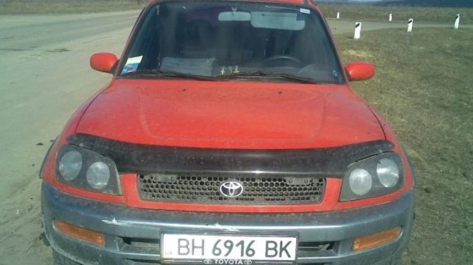 Toyota RAV4 Red Friend