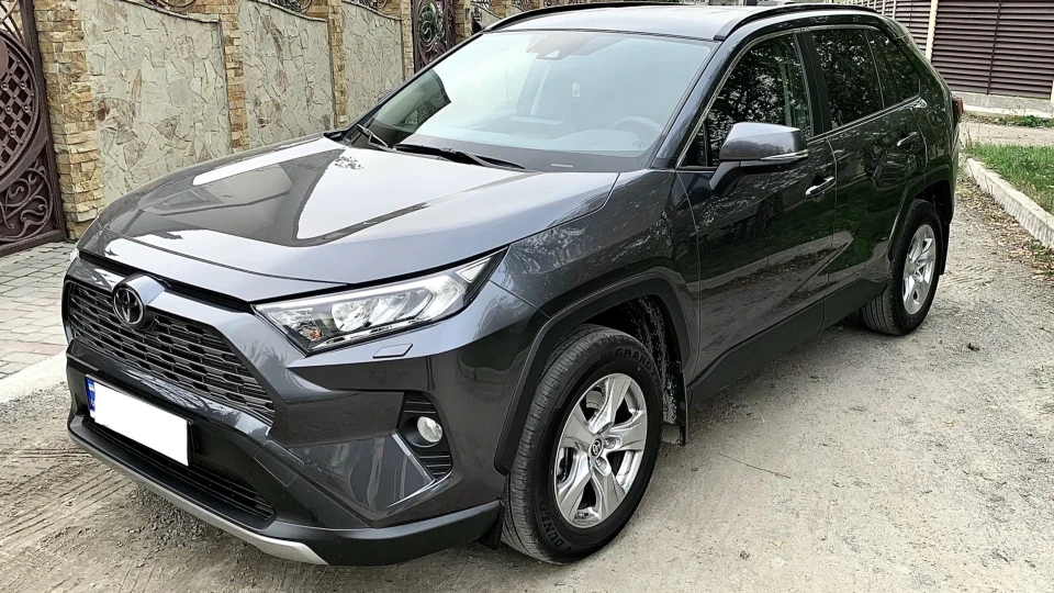 Toyota RAV4 Хижак 2