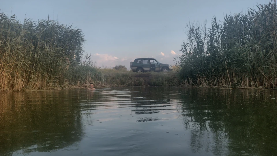 Toyota RAV4 Зелений мінікузер 3