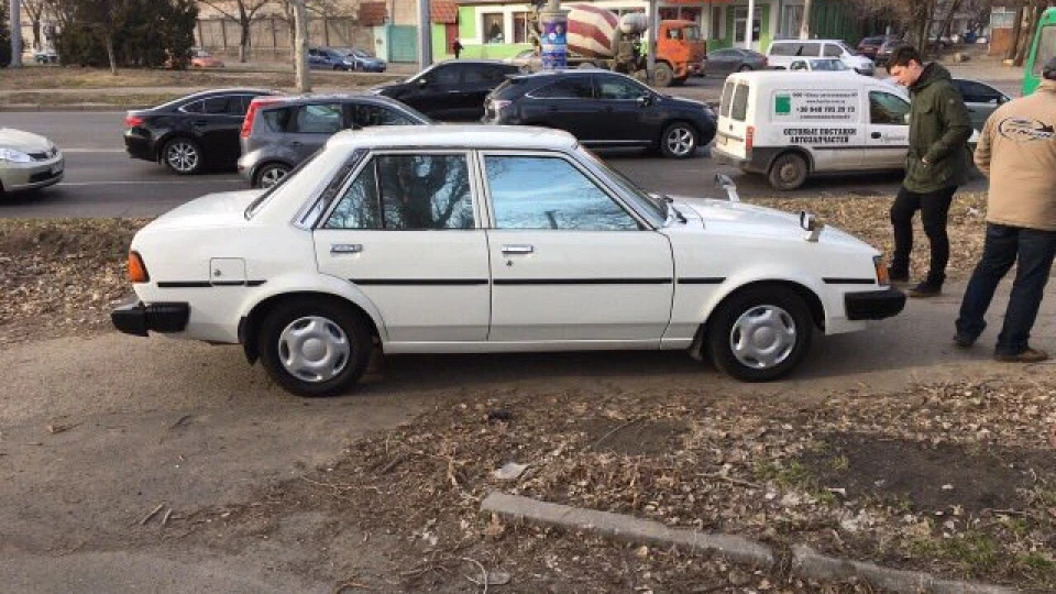 Toyota Sprinter 1,5 xl sedan 2