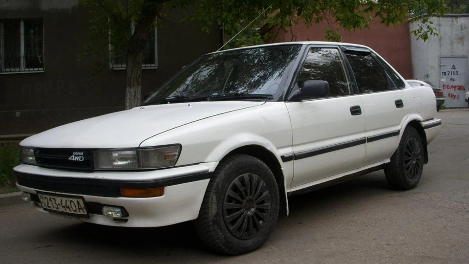 Toyota Sprinter Аццький запальничка)))