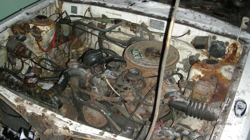 Toyota Sprinter вже труп чи донор