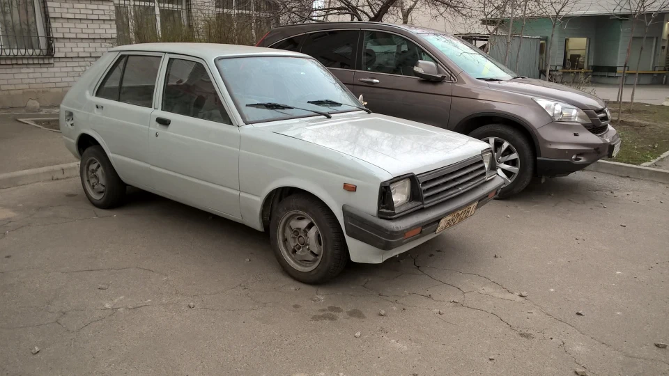 Toyota Starlet 2