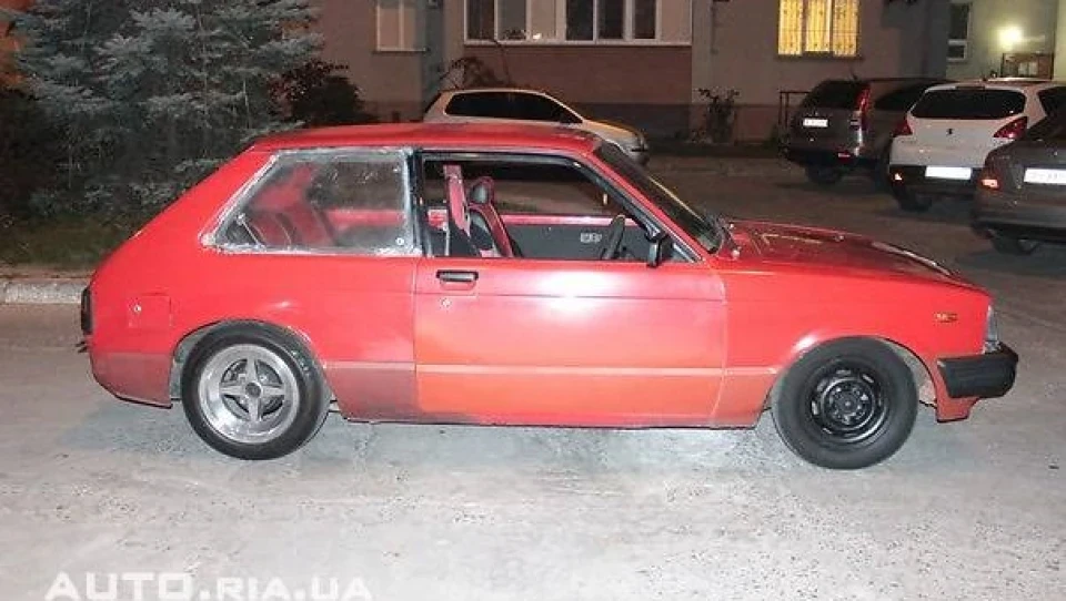 Toyota Starlet 1.3 i 4