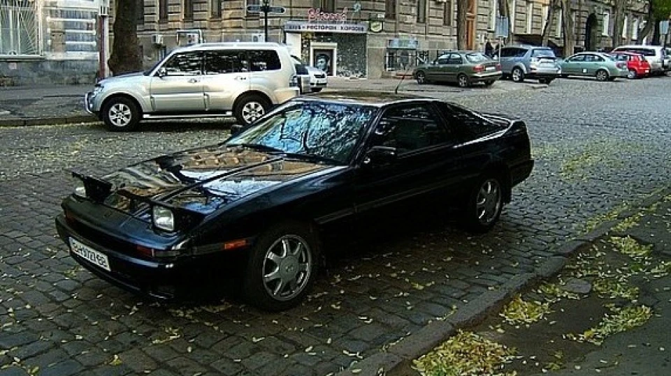 Toyota Supra 3.0 GT Turbo (7M-GTE) 5