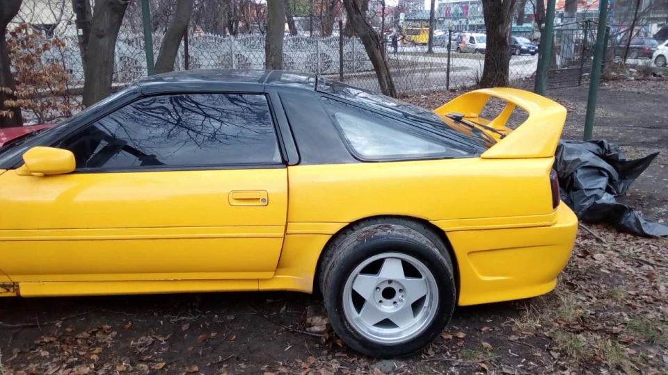 Toyota Supra 3.0 Turbo 3