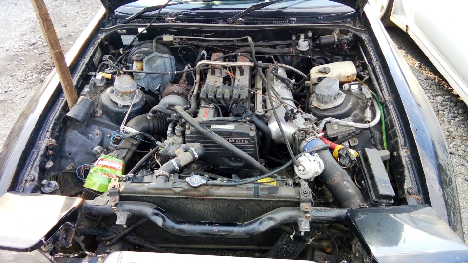 Toyota Supra 7m-gte 2