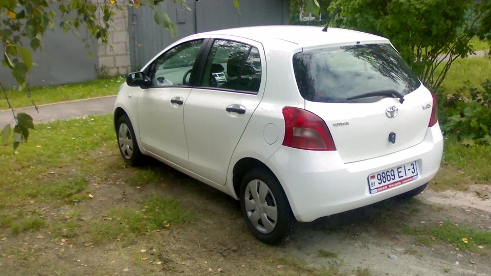 Toyota Yaris 2