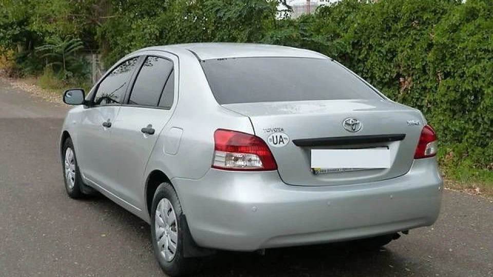 Toyota Yaris 2