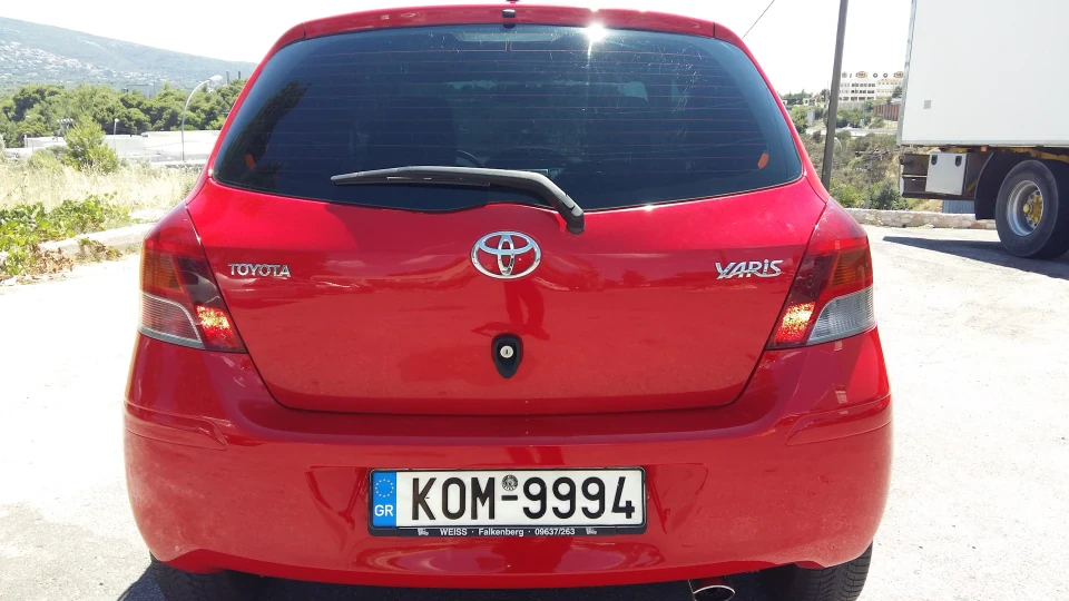 Toyota Yaris 2