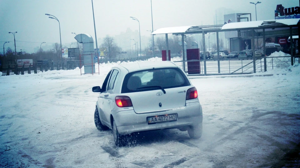 Toyota Yaris 4
