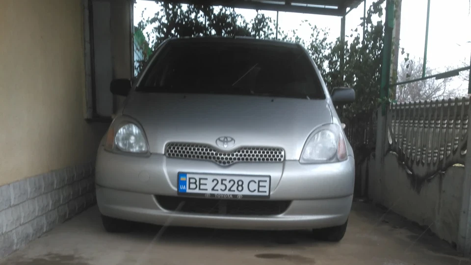 Toyota Yaris 1.3 Автомати 2