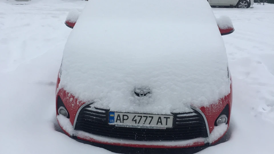 Toyota Yaris Клубничка 3