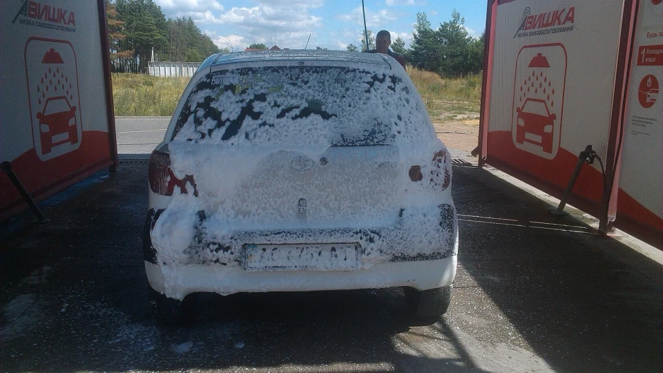 Toyota Yaris ☆ТАРАКАША☆ 3