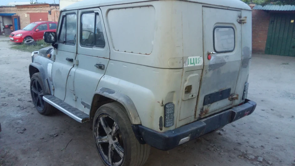 УАЗ 31519 Бобик 4