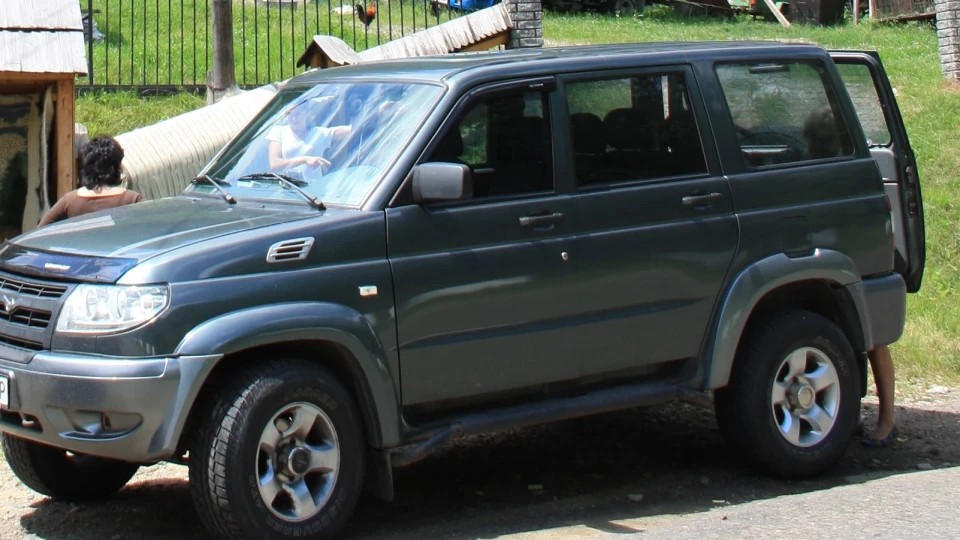 УАЗ 3162 сірий металік 2.7