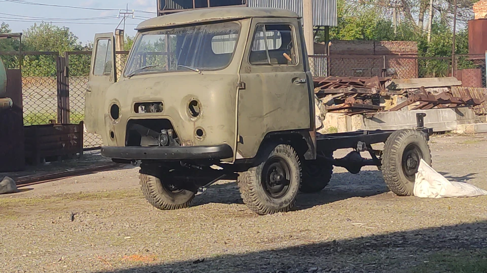 УАЗ 3303 Ахілес