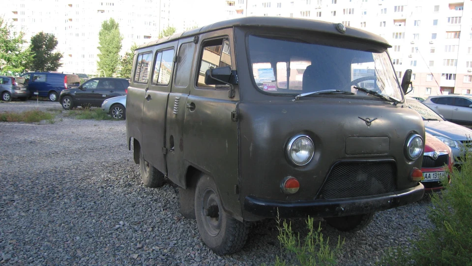 УАЗ 3962
