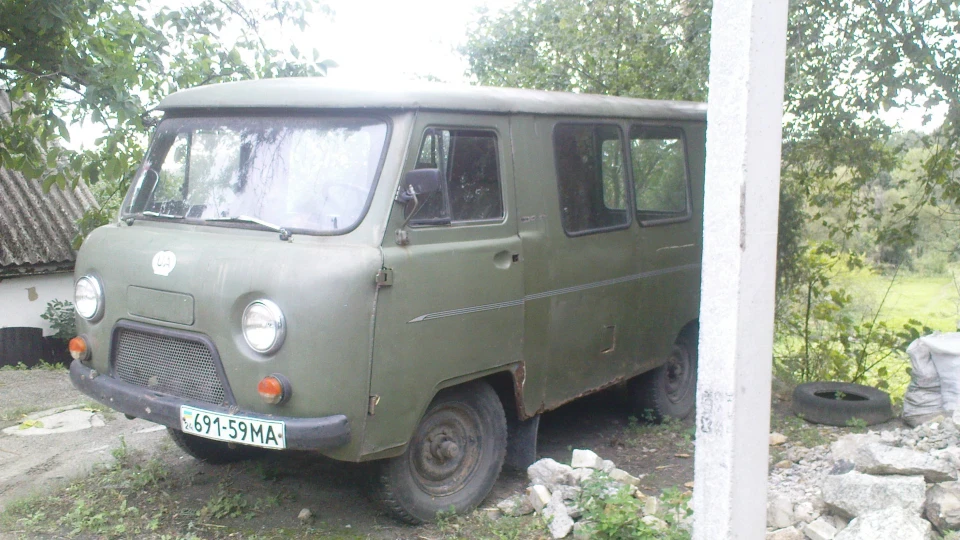 УАЗ 452