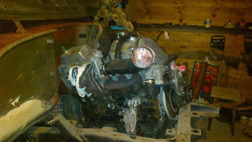 УАЗ 469 УАЗ 469 + BMW 524td 2