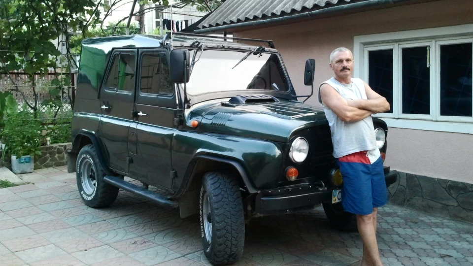 УАЗ 469 зелений металік 3