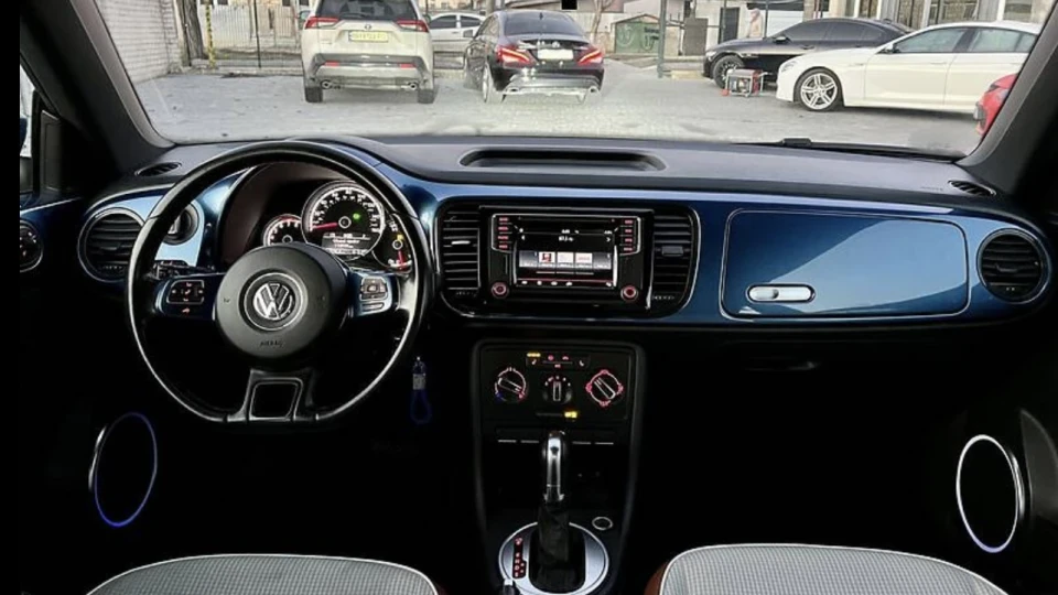 Volkswagen Beetle 2