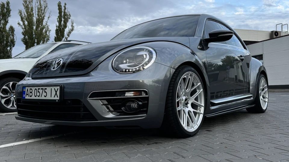 Volkswagen Beetle 4
