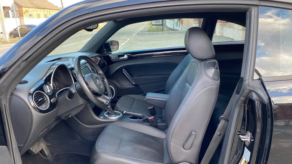 Volkswagen Beetle 4