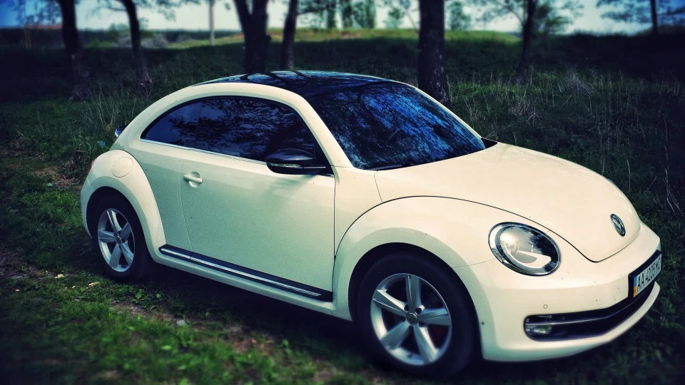 Volkswagen Beetle (as sun as possible) 2